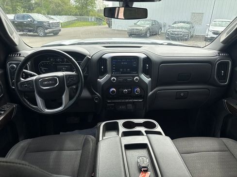 Used 2021 GMC Sierra 1500 Elevation w/ LPO, Elevation Black Package AWD/4WD image 5