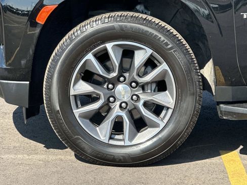 Certified 2021 Chevrolet Tahoe LT AWD/4WD image 8
