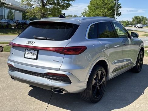 Used 2025 Audi Q5 Premium Plus AWD/4WD image 3