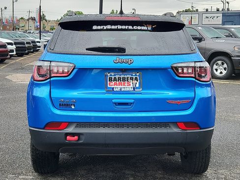 Used 2024 Jeep Compass Trailhawk AWD/4WD image 5