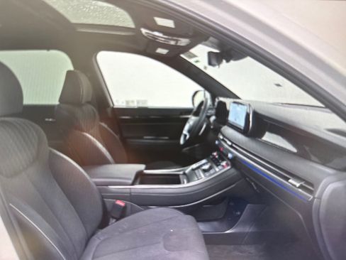 Used 2025 Hyundai Palisade Calligraphy image 9