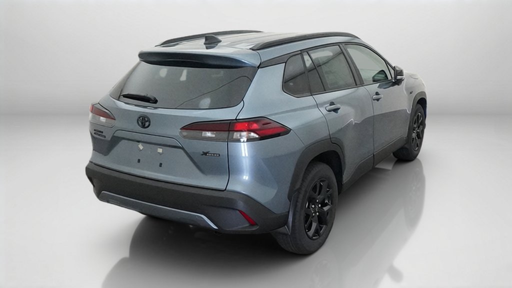 New 2026 Toyota Corolla Cross LE w/ Moonroof Package FWD image 39