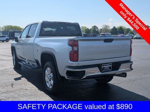 Used 2023 Chevrolet Silverado 3500 LTZ AWD/4WD image 6