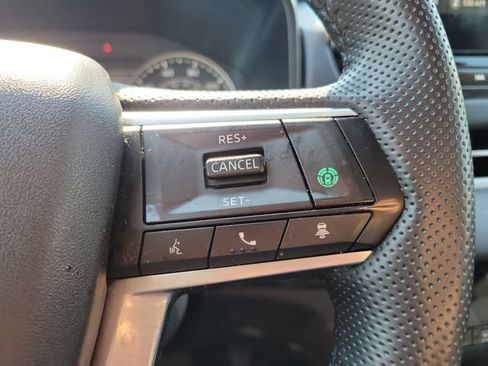 Used 2025 Mitsubishi Outlander SE AWD/4WD image 26