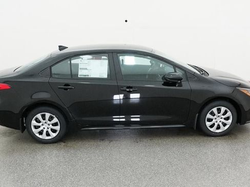 New 2026 Toyota Corolla LE FWD image 11