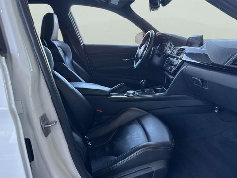 Used 2017 BMW M3 image 19