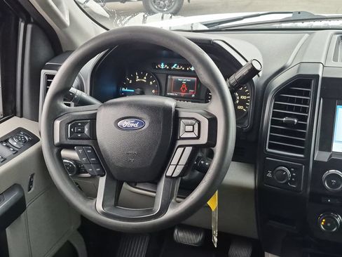 Used 2018 Ford F150 XL w/ Equipment Group 101A Mid AWD/4WD image 11