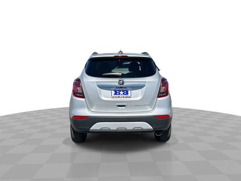 Used 2021 Buick Encore Preferred FWD image 7