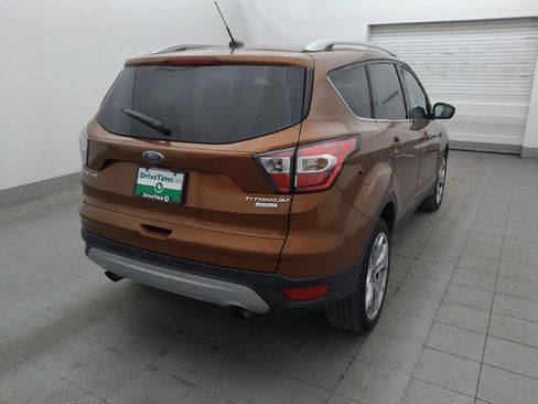 Used 2017 Ford Escape Titanium FWD image 9