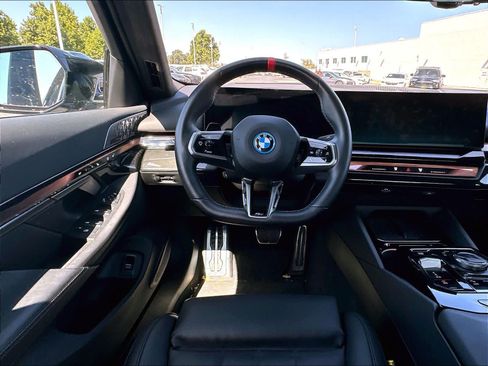 Used 2024 BMW i5 M60 w/ Premium Package AWD/4WD image 11