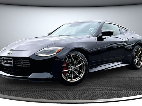 New 2026 Nissan Z Performance RWD image 2