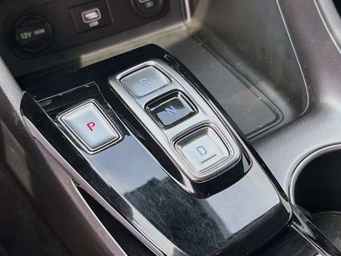 Used 2023 Hyundai Sonata SEL FWD image 17