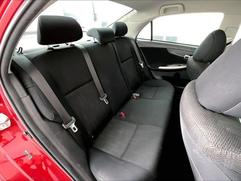 Used 2011 Toyota Corolla LE image 36