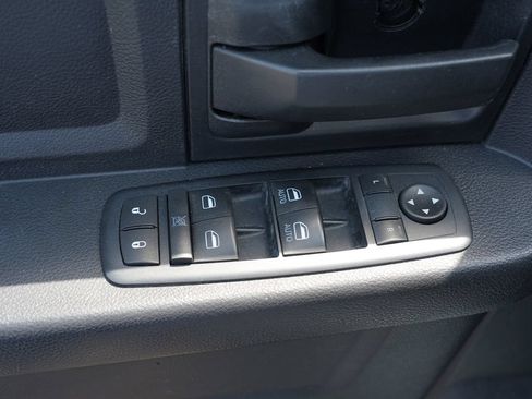 Used 2015 RAM 1500 Tradesman w/ Popular Equipment Group AWD/4WD image 17