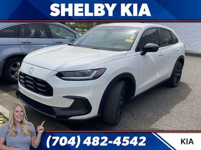 Used 2025 Honda HR-V Sport