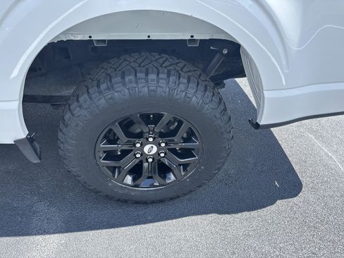 Used 2023 Ford F150 XLT RWD image 12
