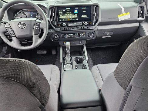 New 2026 Nissan Frontier SV w/ SV Convenience Package AWD/4WD image 6