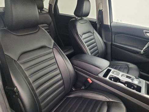 Used 2021 Ford Edge SEL FWD image 21