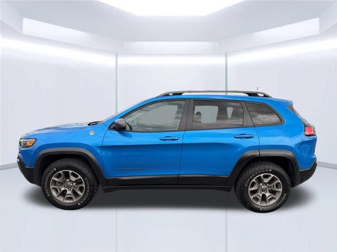 Used 2020 Jeep Cherokee Trailhawk w/ Comfort/Convenience Group AWD/4WD image 8