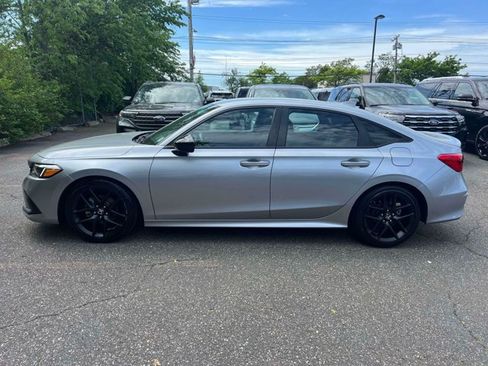 Used 2023 Honda Civic Sport image 9
