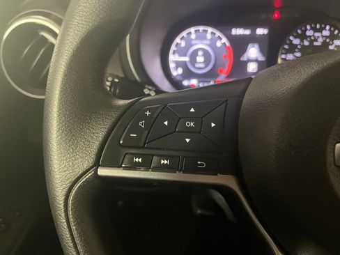 Used 2024 Nissan Kicks SV FWD image 14