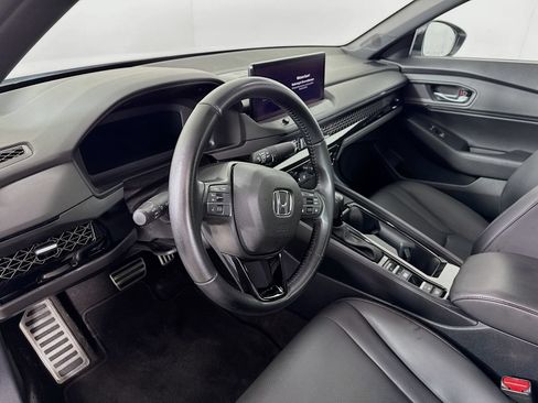 Used 2023 Honda Accord Sport image 18