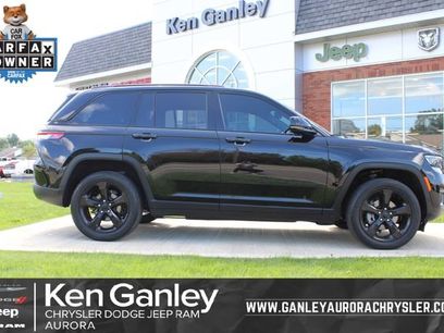 Used 2023 Jeep Grand Cherokee Altitude