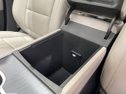 New 2026 GMC Acadia Elevation w/ Elevation Premium Package FWD image 20