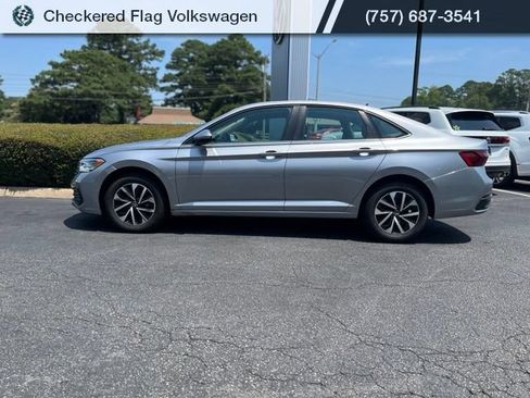 Used 2024 Volkswagen Jetta S FWD image 9