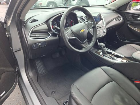 Used 2025 Chevrolet Malibu LT w/ Redline Edition FWD image 23