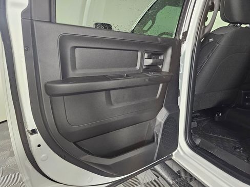New 2026 RAM 2500 Tradesman AWD/4WD image 32