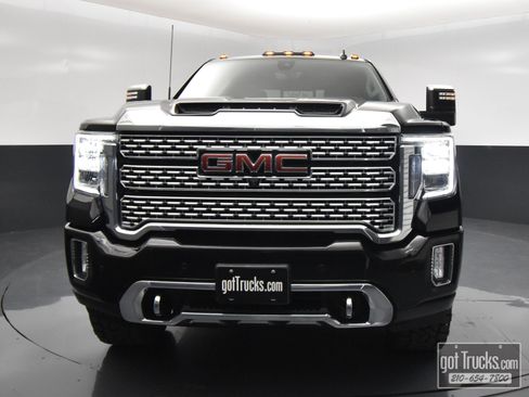 Used 2022 GMC Sierra 2500 Denali w/ Denali Ultimate Package AWD/4WD image 50