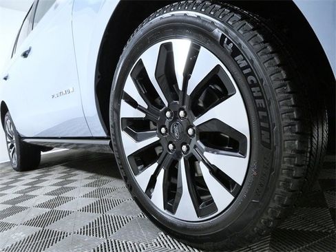 Certified 2025 Ford Expedition Platinum w/ Driver's Package image 2