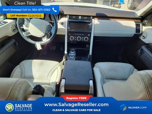 Used 2017 Land Rover Discovery HSE AWD/4WD image 11