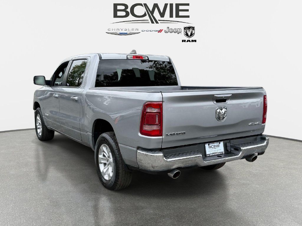 Used 2024 RAM 1500 Laramie AWD/4WD image 4