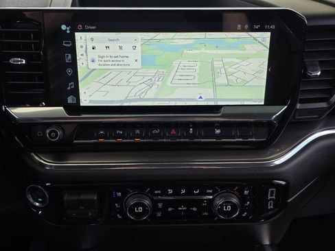 Used 2024 Chevrolet Silverado 1500 High Country w/ High Country Premium Package image 14