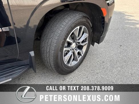 Used 2021 Chevrolet Tahoe LT w/ LT Signature Package AWD/4WD image 11