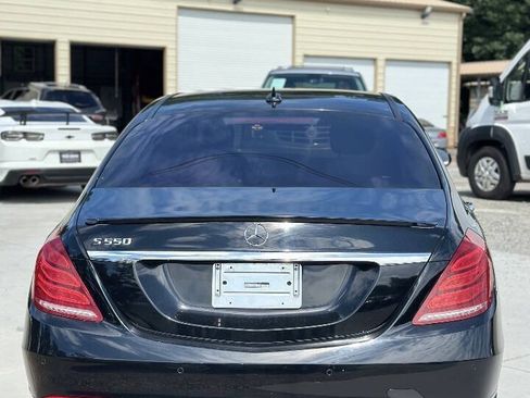 Used 2014 Mercedes-Benz S 550 Sedan image 6