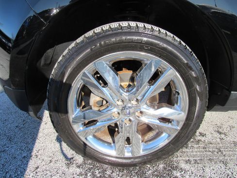 Used 2011 Ford Edge Limited w/ 301A Rapid Spec Order Code image 9