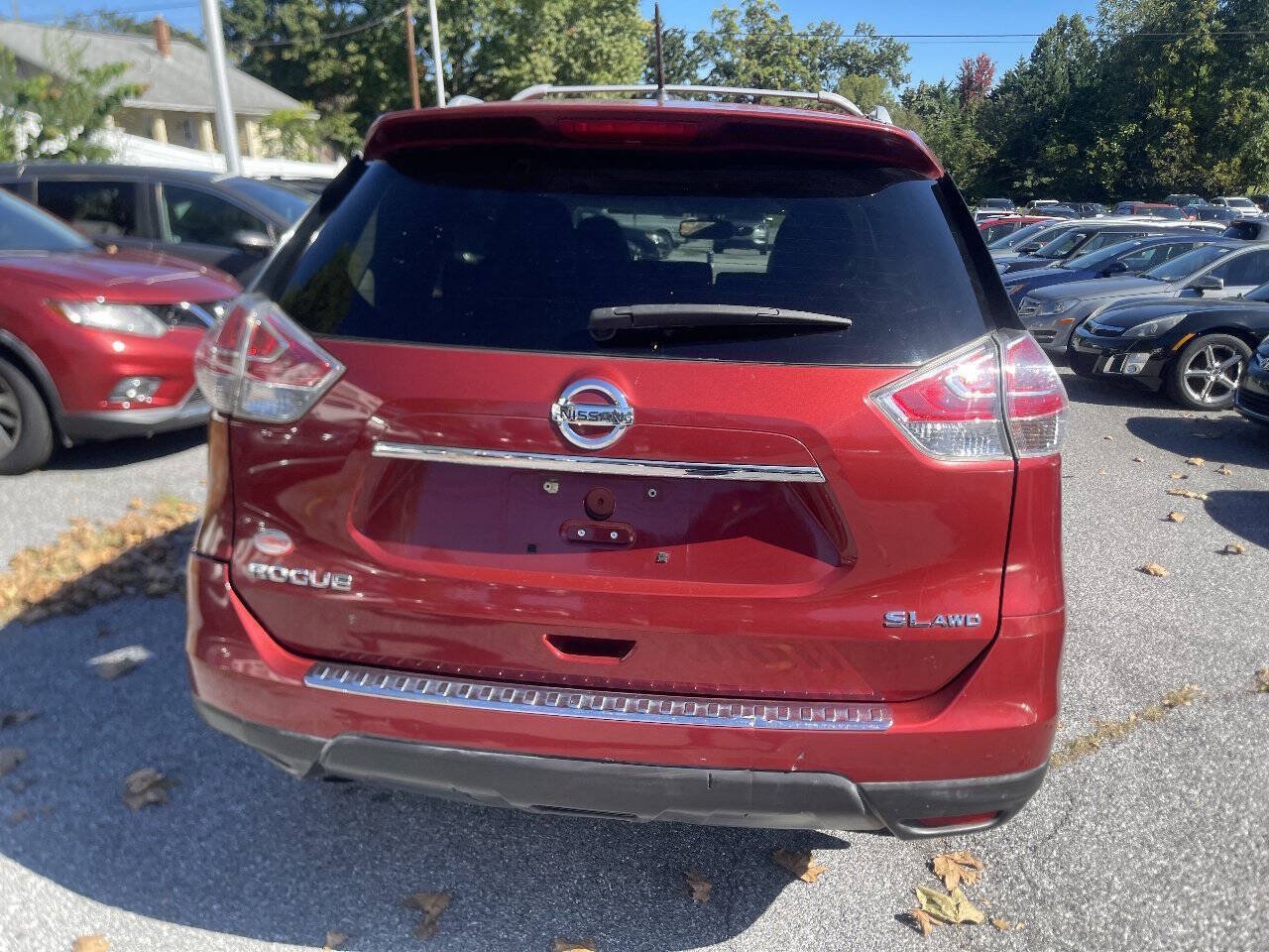 Used 2015 Nissan Rogue SL w/ SL Premium Package AWD/4WD image 4