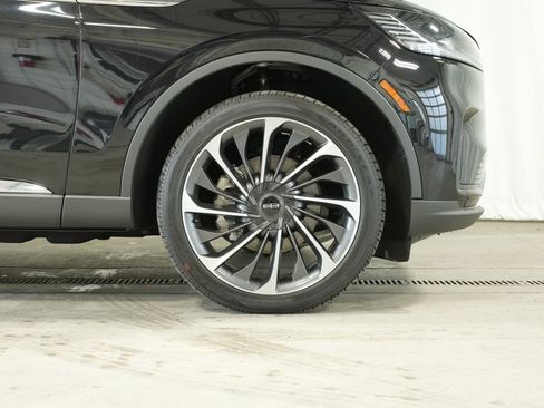 Used 2025 Lincoln Aviator Reserve w/ Equipment Group 201A image 39