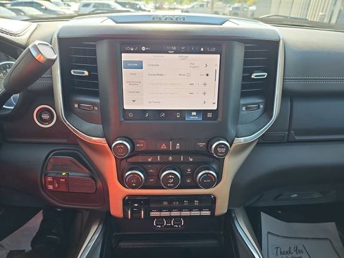 Used 2022 RAM 2500 Laramie w/ Snow Chief Group AWD/4WD image 20