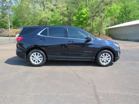 Used 2020 Chevrolet Equinox LT image 1