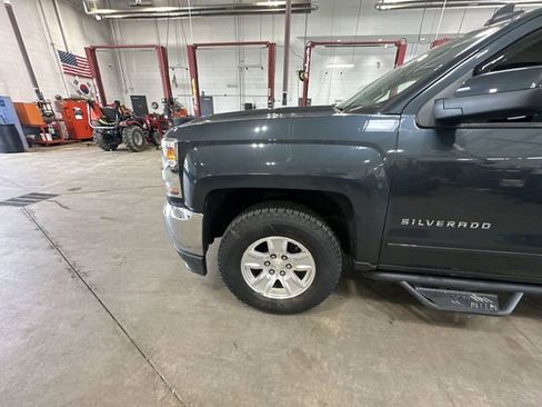 Used 2018 Chevrolet Silverado 1500 LT w/ All Star Edition image 19