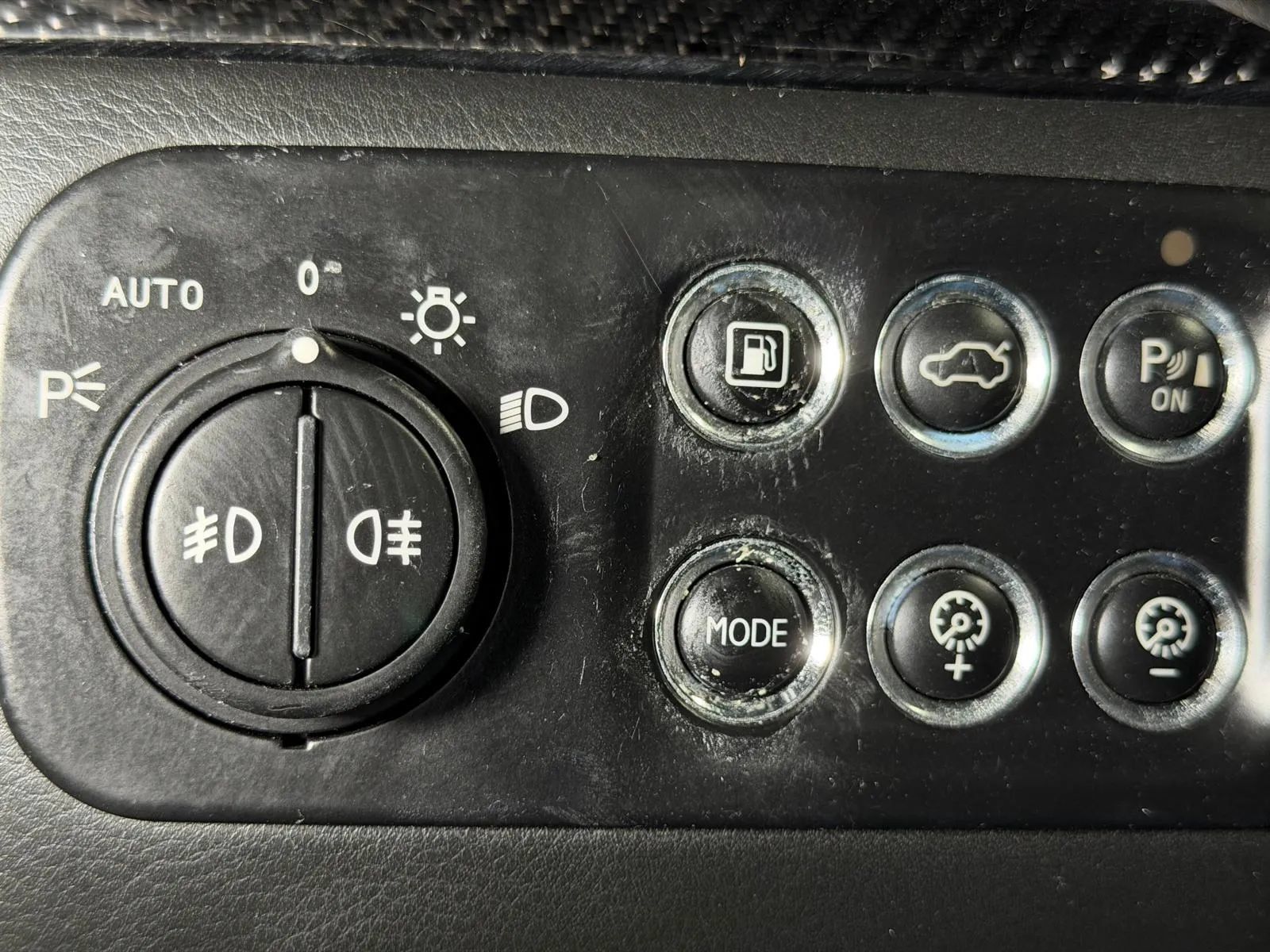 Used 2013 Maserati GranTurismo Convertible RWD image 22