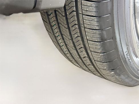 New 2026 Mitsubishi Outlander ES image 31