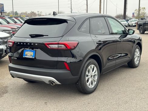 New 2026 Ford Escape Active w/ Cold Weather Package image 3