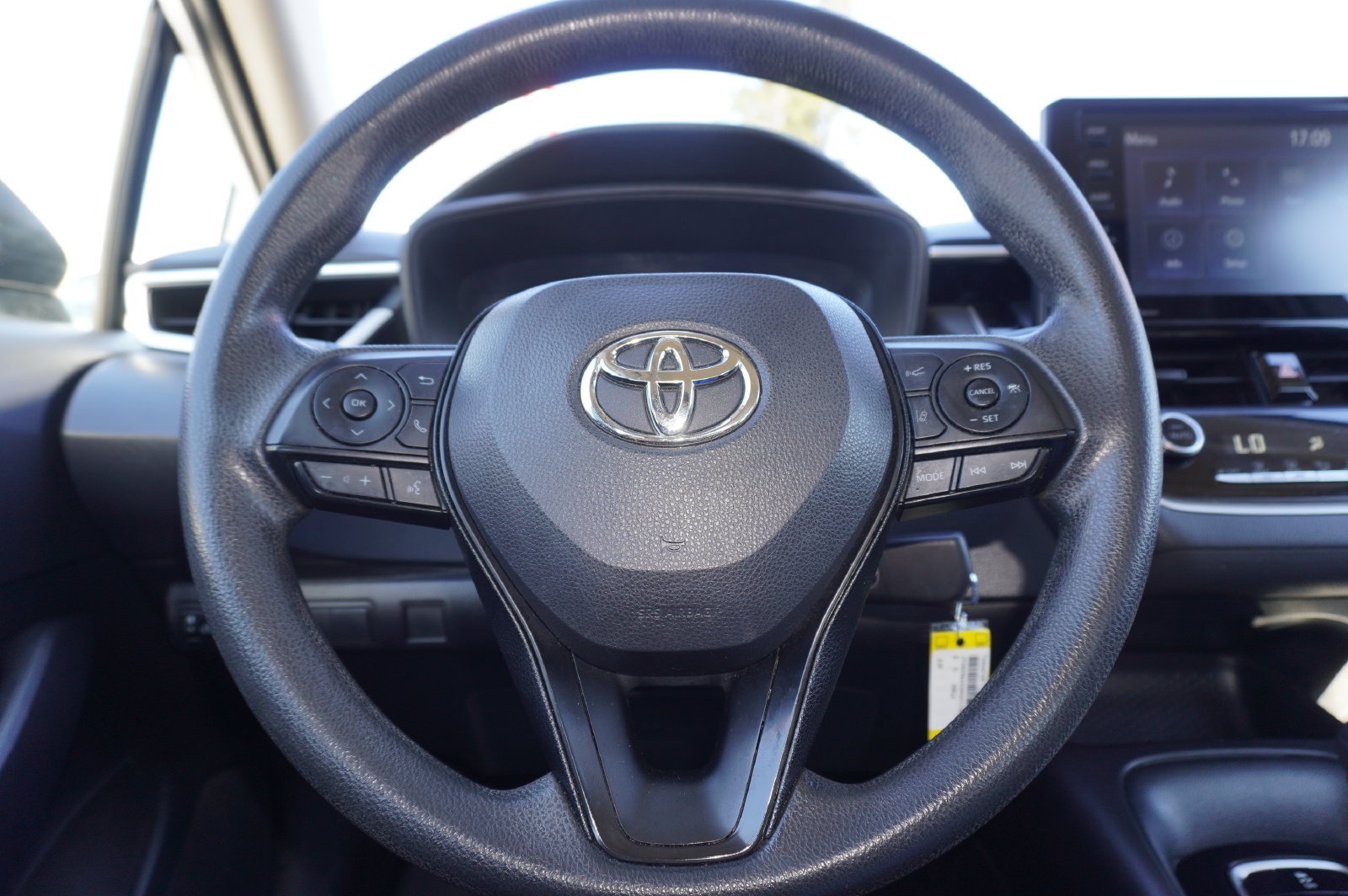 Certified 2022 Toyota Corolla LE FWD image 19