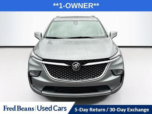 Used 2024 Buick Enclave Avenir w/ Avenir Technology Package image 2