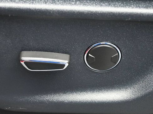 Used 2021 Ford F150 XLT w/ Equipment Group 301A Mid RWD image 10
